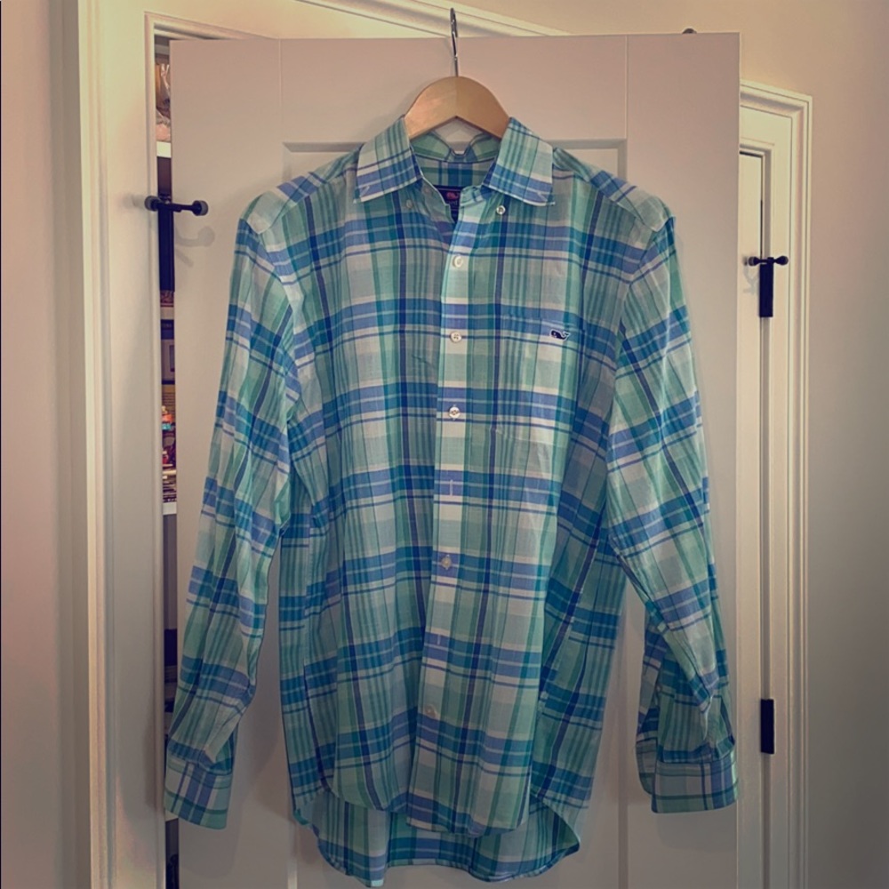 Vineyard Vines Button Down (Lightweight)